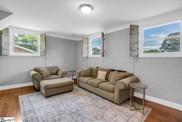 25 Amy Lane, Taylors, SC 29687