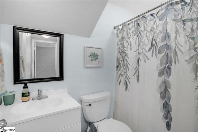 25 Amy Lane, Taylors, SC 29687