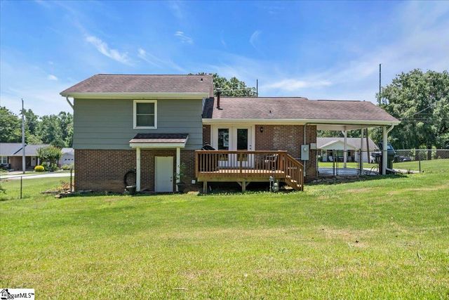 25 Amy Lane, Taylors, SC 29687