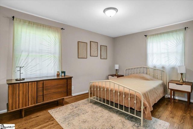 25 Amy Lane, Taylors, SC 29687