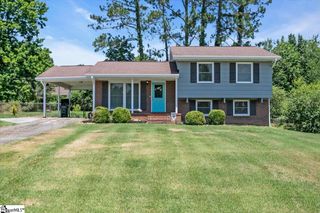25 Amy Lane, Taylors, SC 29687
