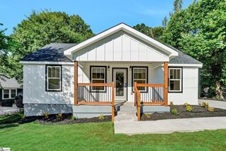 18 Springside Avenue, Greenville, SC 29611