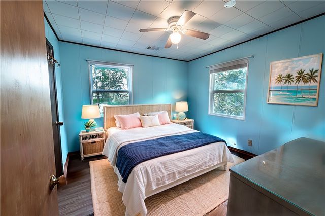 9506 Sommerville Terrace, Burton, TX 77835