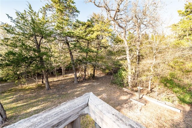 9506 Sommerville Terrace, Burton, TX 77835