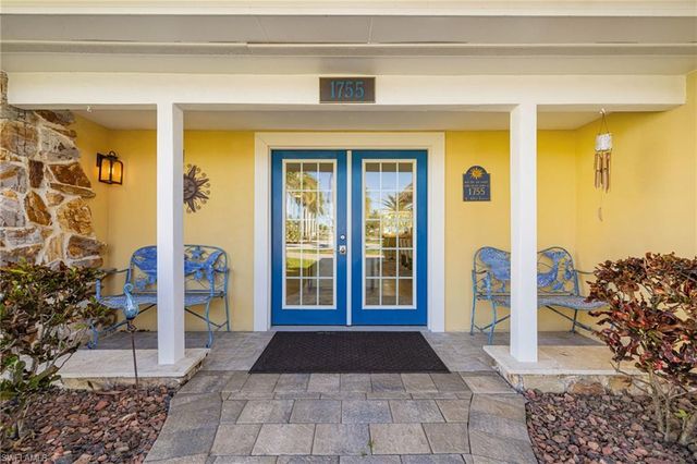 1755 SE 40th TER, Cape Coral, FL 33904