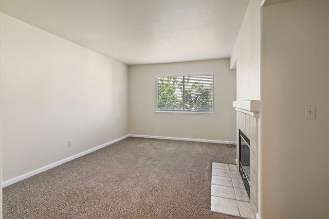 3484 Cathedral Cir, Stockton, CA 95212