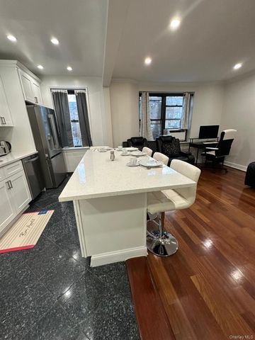 7713 Ditmars Boulevard 1, East Elmhurst, NY 11370