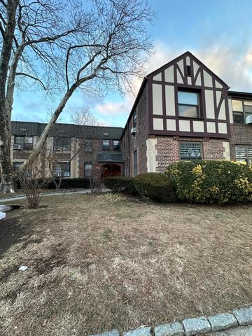 7713 Ditmars Boulevard 1, East Elmhurst, NY 11370