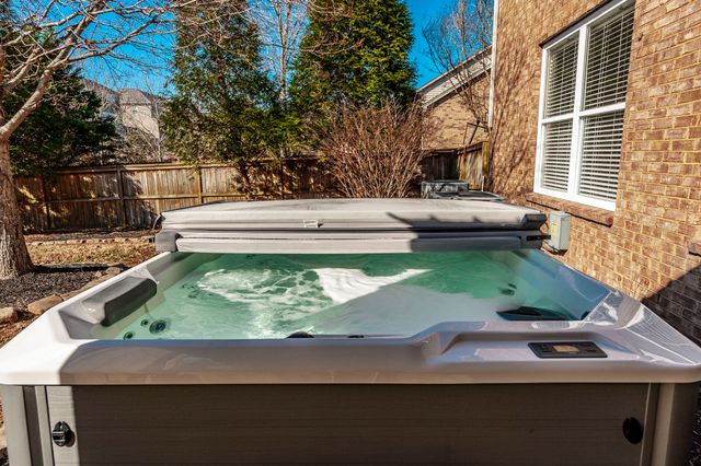 128 Rock Castle Dr, Lebanon, TN 37087