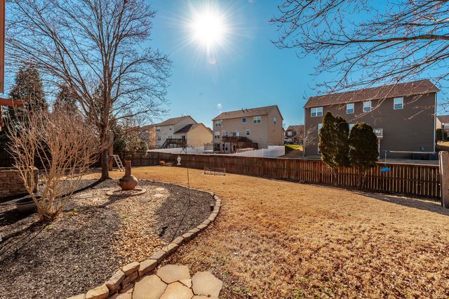 128 Rock Castle Dr, Lebanon, TN 37087