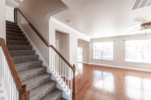 128 Rock Castle Dr, Lebanon, TN 37087