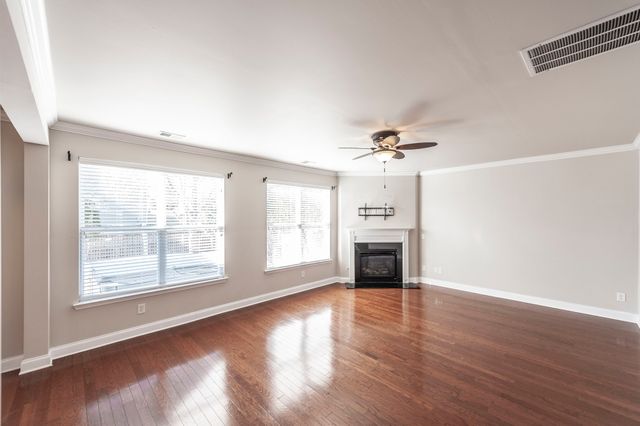 128 Rock Castle Dr, Lebanon, TN 37087