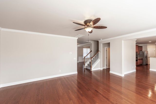 128 Rock Castle Dr, Lebanon, TN 37087