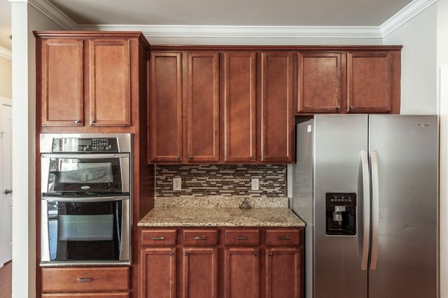 128 Rock Castle Dr, Lebanon, TN 37087