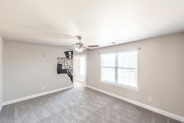 128 Rock Castle Dr, Lebanon, TN 37087