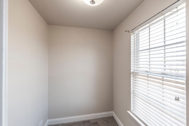 128 Rock Castle Dr, Lebanon, TN 37087