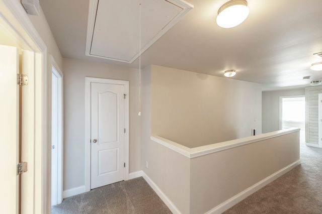 128 Rock Castle Dr, Lebanon, TN 37087