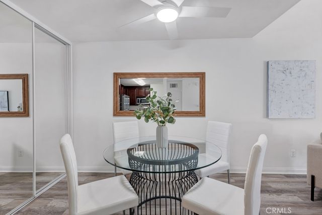21500 Burbank 316, Woodland Hills, CA 91367