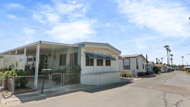 2515 Sweetwater Rd 77, Spring Valley, CA 91977
