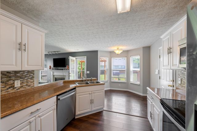 1605 Cumberland Station Blvd, Madison, TN 37115