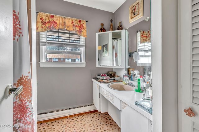 39M Cambridge Court, Lakewood, NJ 08701