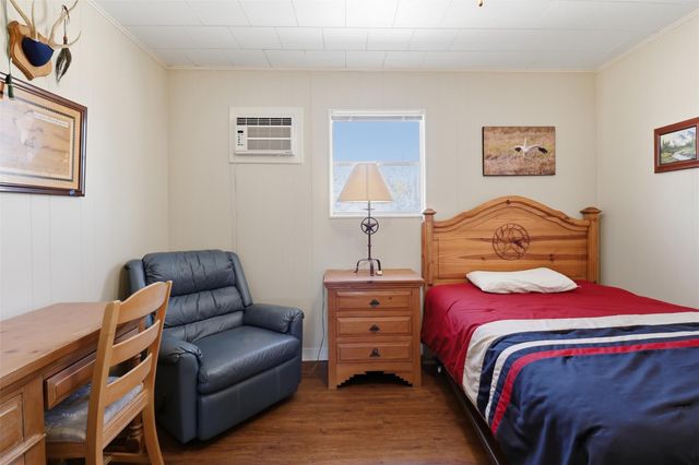 625 Deep Cove DR, Marble Falls, TX 78654