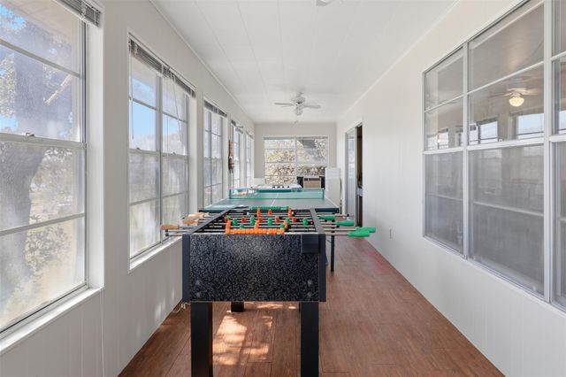 625 Deep Cove DR, Marble Falls, TX 78654