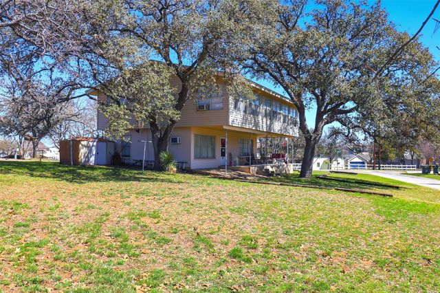 625 Deep Cove DR, Marble Falls, TX 78654