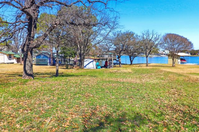625 Deep Cove DR, Marble Falls, TX 78654