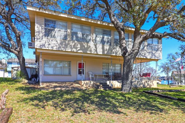 625 Deep Cove DR, Marble Falls, TX 78654