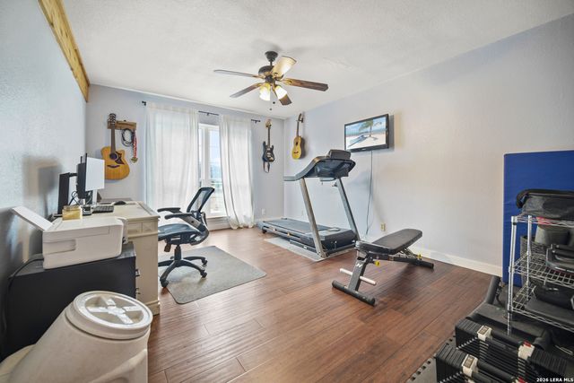 25 Poehnert, Boerne, TX 78006