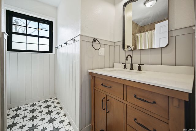 25 Poehnert, Boerne, TX 78006