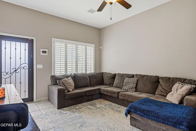 3853 LOMA BRISA Drive, El Paso, TX 79938