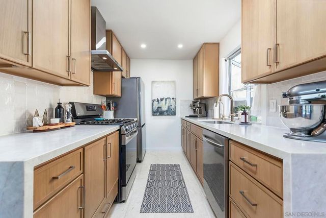 3845 Groton St 1, San Diego, CA 92110