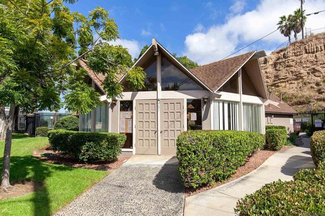 3845 Groton St 1, San Diego, CA 92110