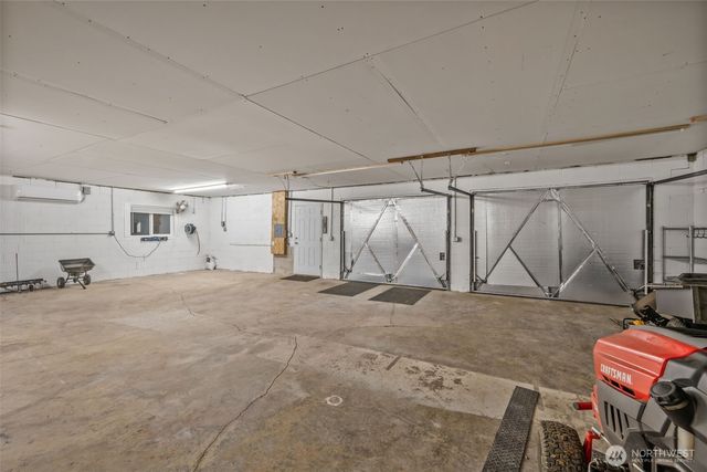 9901 59th Avenue Ct E, Puyallup, WA 98373