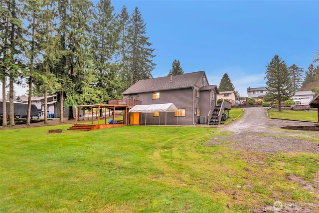 9901 59th Avenue Ct E, Puyallup, WA 98373