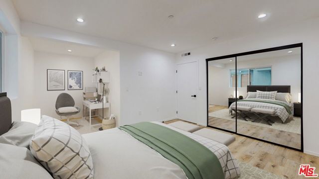 3820 Montclair Street, Los Angeles, CA 90018