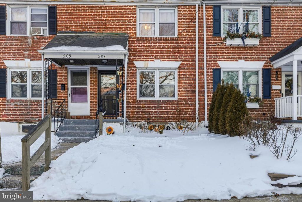 207 BIRCH AVE, Wilmington, DE 19805