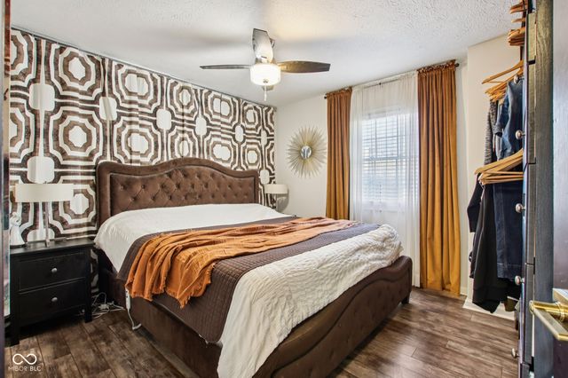 170 N 6th Street, Zionsville, IN 46077