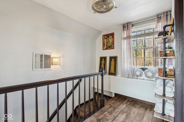 170 N 6th Street, Zionsville, IN 46077