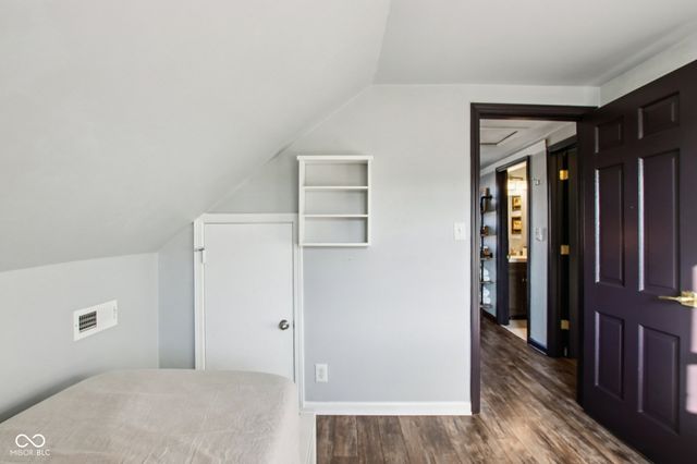 170 N 6th Street, Zionsville, IN 46077