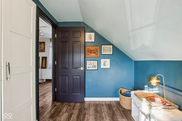 170 N 6th Street, Zionsville, IN 46077