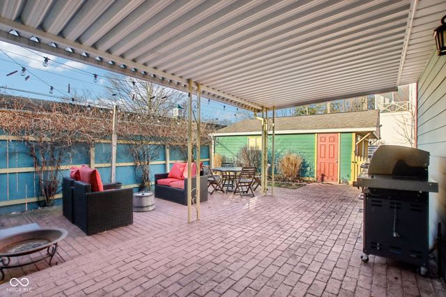 170 N 6th Street, Zionsville, IN 46077