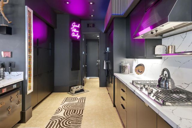 901 Alejo Vista, Palm Springs, CA 92262