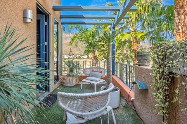 901 Alejo Vista, Palm Springs, CA 92262