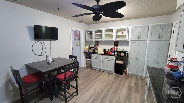 128 Wassaw Road, Savannah, GA 31410