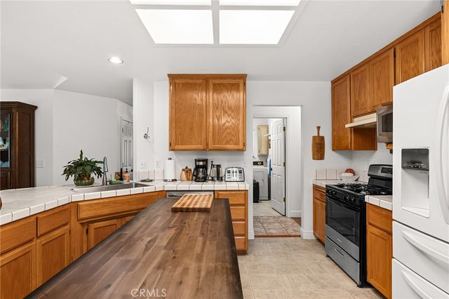 241 Silver Lake Drive, Chico, CA 95973