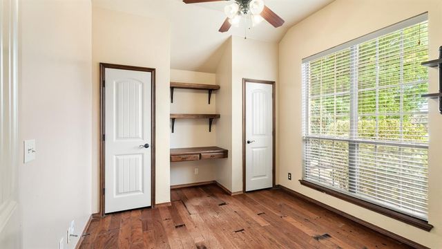 8801 NW 114th Circle, Oklahoma City, OK 73162