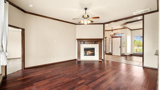 8801 NW 114th Circle, Oklahoma City, OK 73162